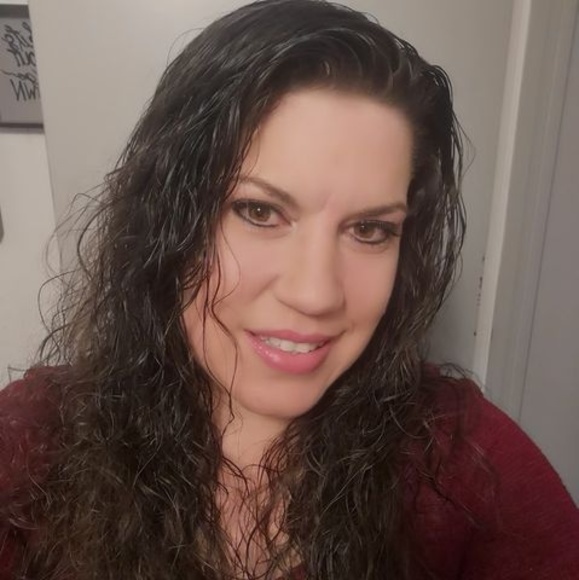 Meet your Posher, Malinda - Picture 1 of 1